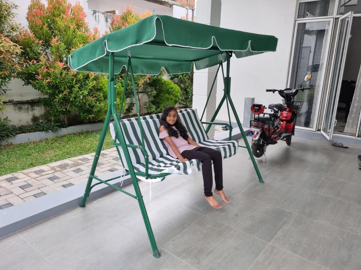 Vidushi Home Minuwangoda Dış mekan fotoğraf